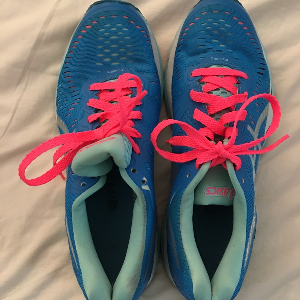 ASICS GEL-Kayano 23 Women's Dynamic Duomax 9.5.